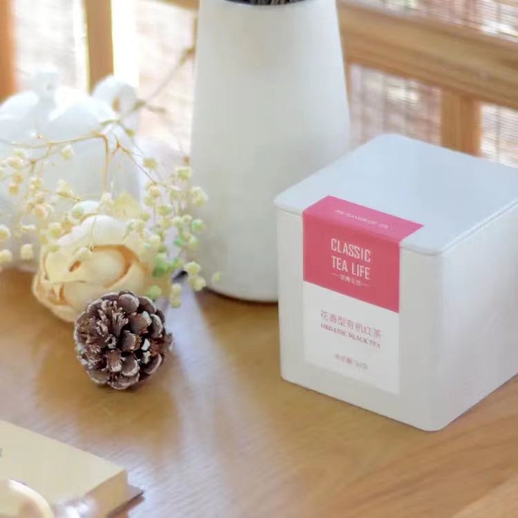 花香型红茶春茶小方罐
